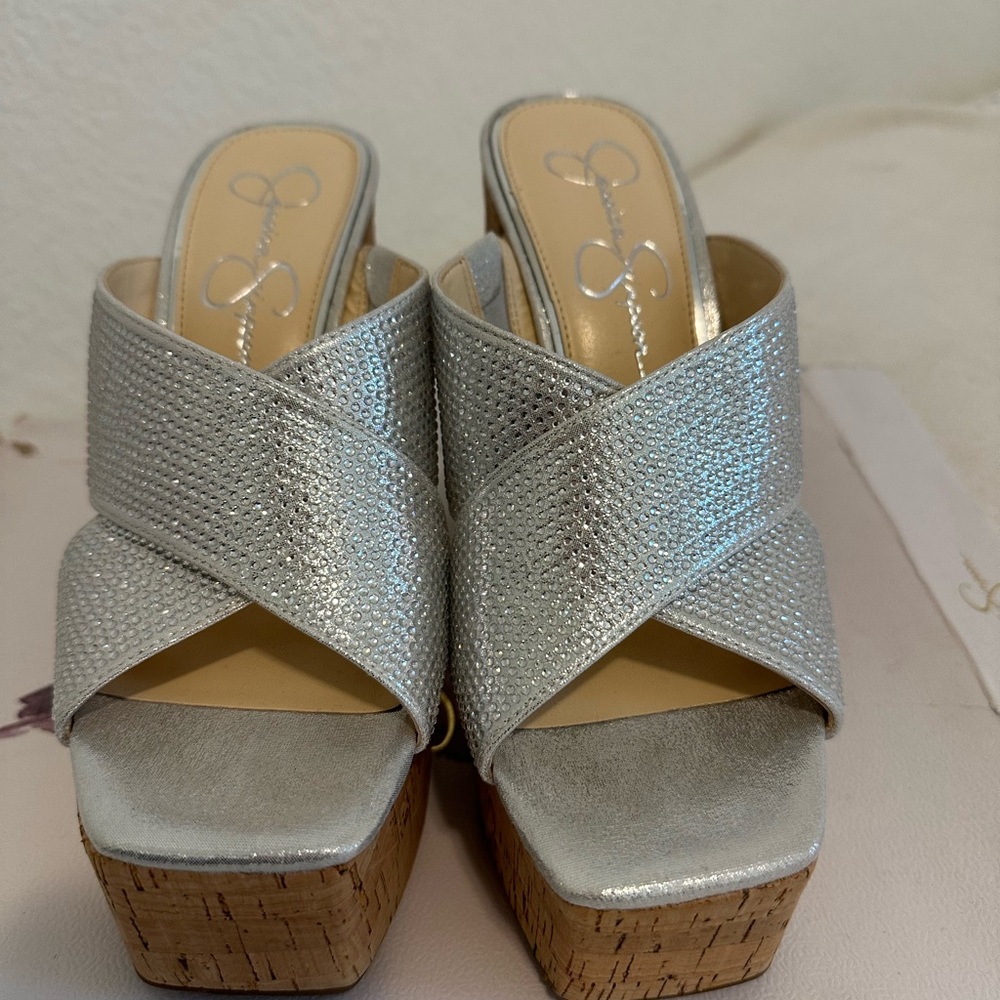 Jessica Simpson JS-Basima3 Silver Platform Sandals